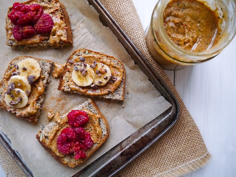 Nourish Everyday - Nut Goji and Chia Seed Butter 1