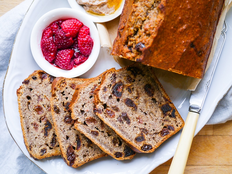 A gluten free earl grey banana loaf cake made with wholegrain flours and naturally sweetened with coconut sugar. Healthy, dairy free and easy to make! by Nourish Everyday